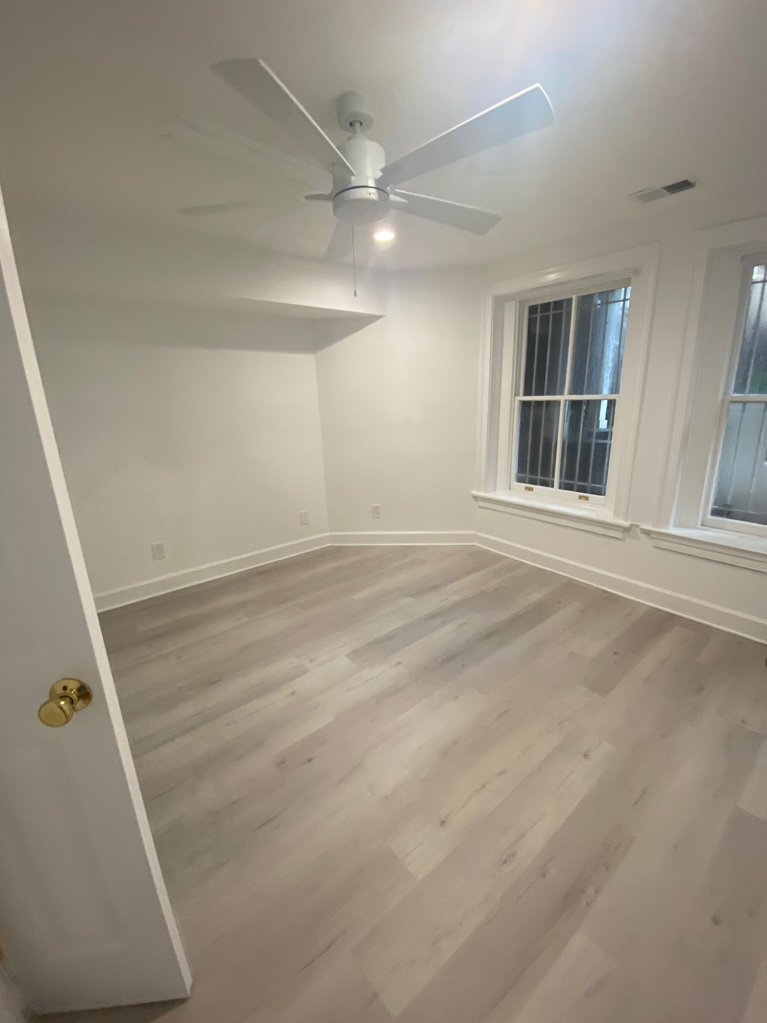 Bedroom - 2012 Hillyer Pl NW