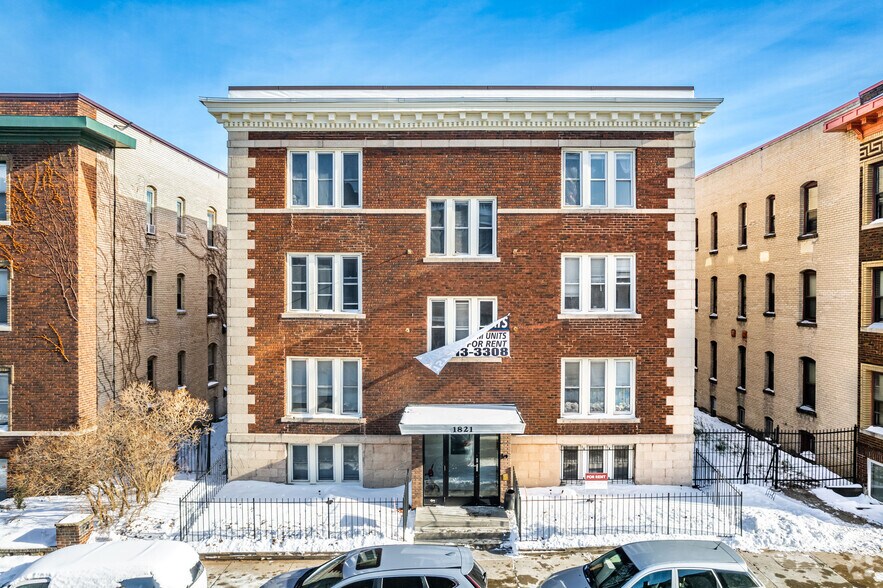 Building Photo - 1821 1st Ave S