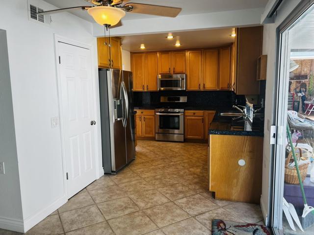 Building Photo - 2806 Atadero Ct