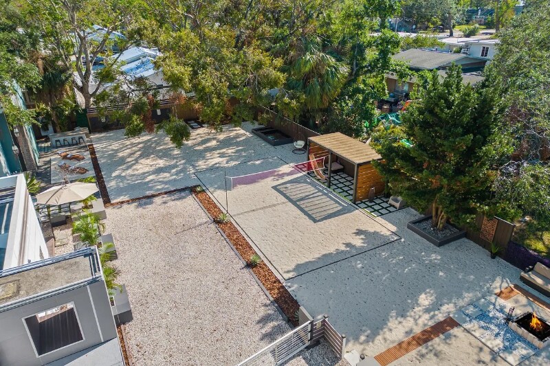 Building Photo - 603 38th St W