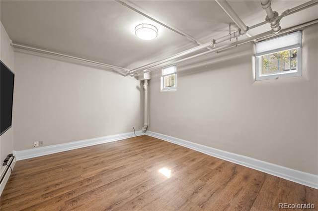 Building Photo - 570 Gilpin St