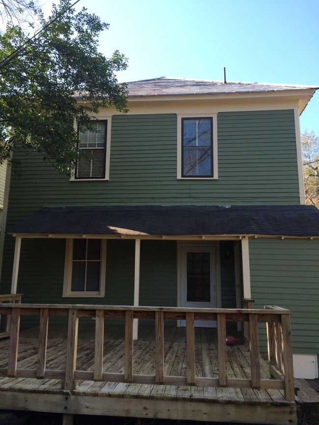 Building Photo - Wonderful home in downtown Columbia!