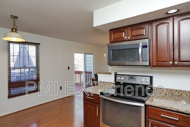 Building Photo - 12740 Wedgedale Ct