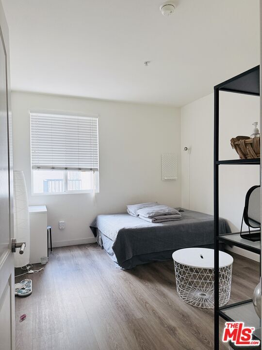 Building Photo - 360 W Ave 26