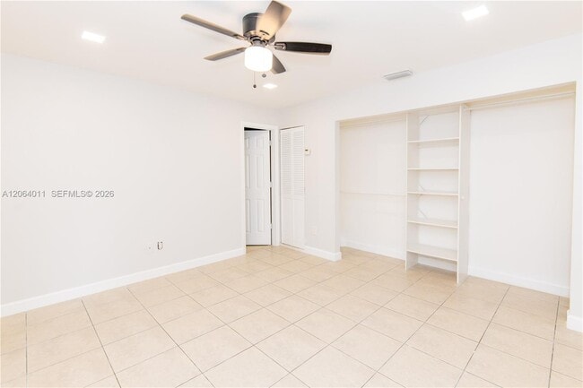 Building Photo - 1804 My Pl Ln
