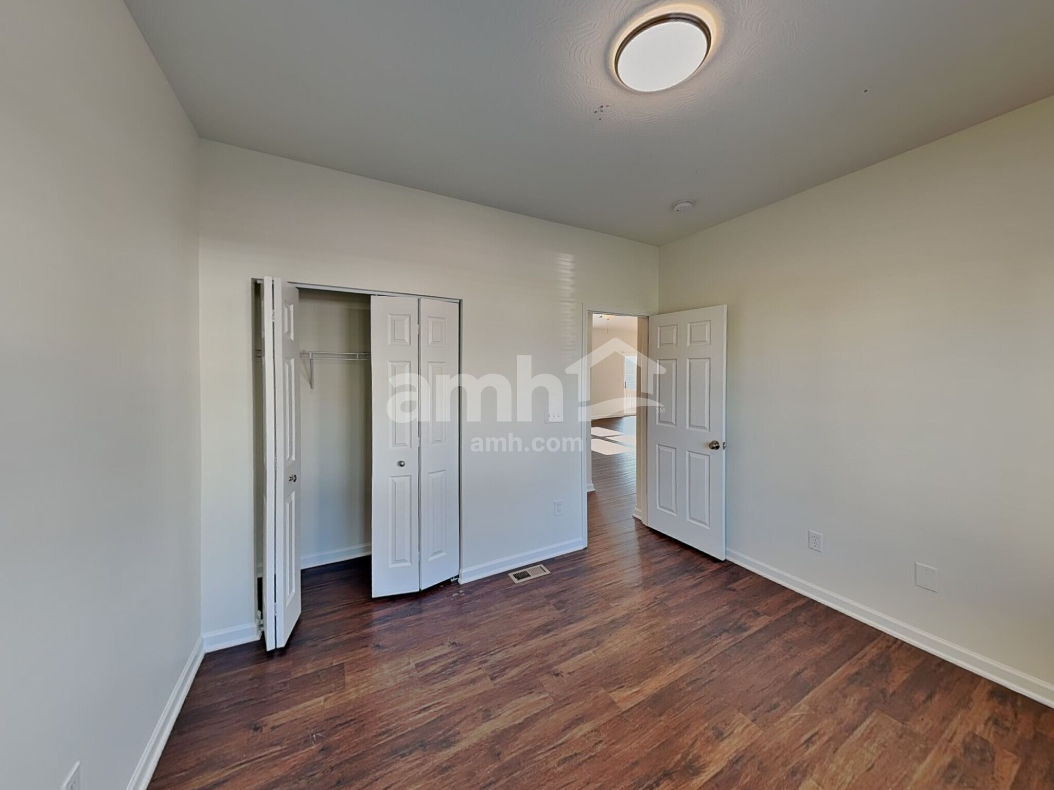 Building Photo - 337 Karst Cir