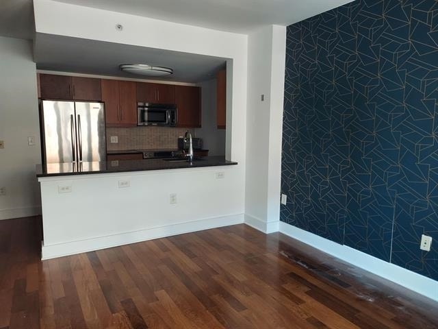 Building Photo - 88 Morgan St