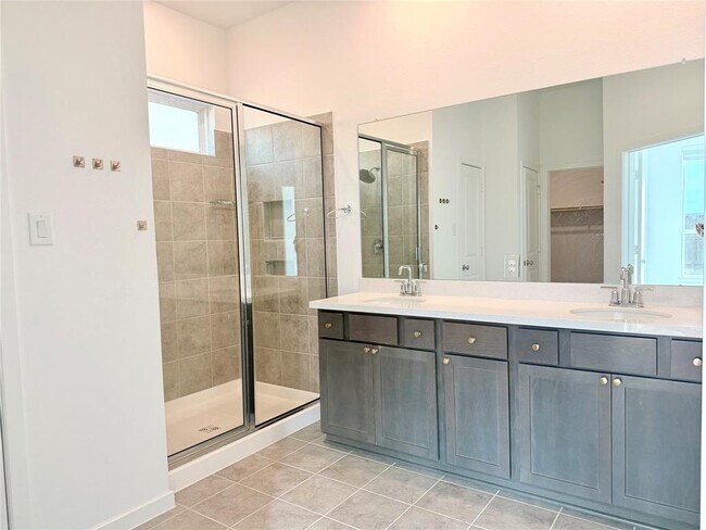 Building Photo - 9922 Sunflower Mist Ln