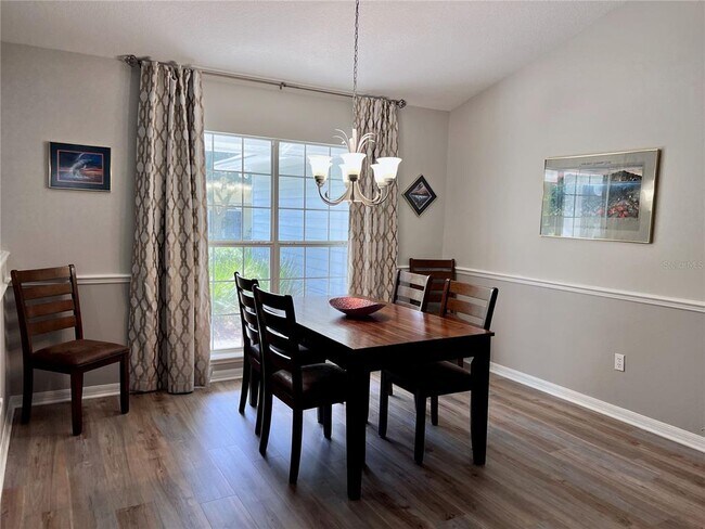 Building Photo - 6841 SW 80th Dr