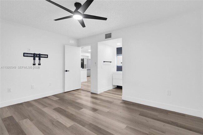 Building Photo - 13028 SW 88th Ln