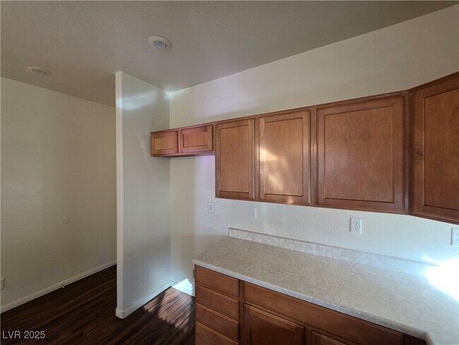 Building Photo - 3711 Lodina Ct