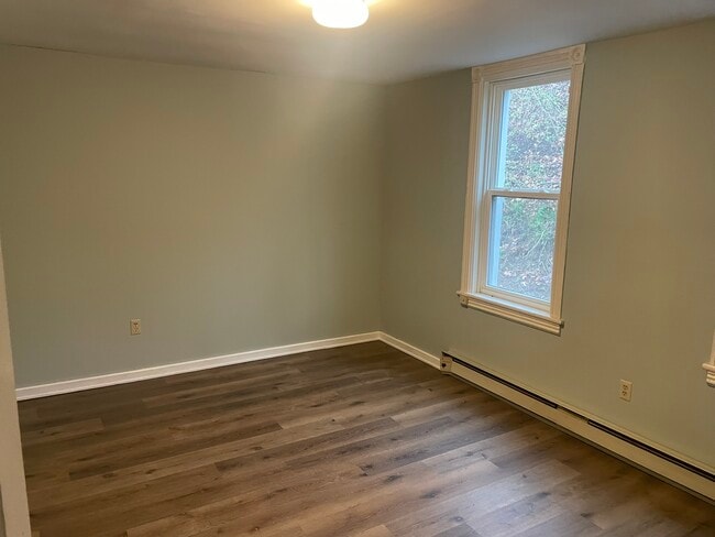 Building Photo - Herndon Apartments