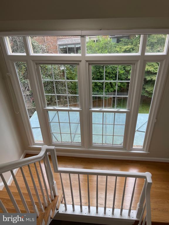 Building Photo - 9715 Whitley Park Pl