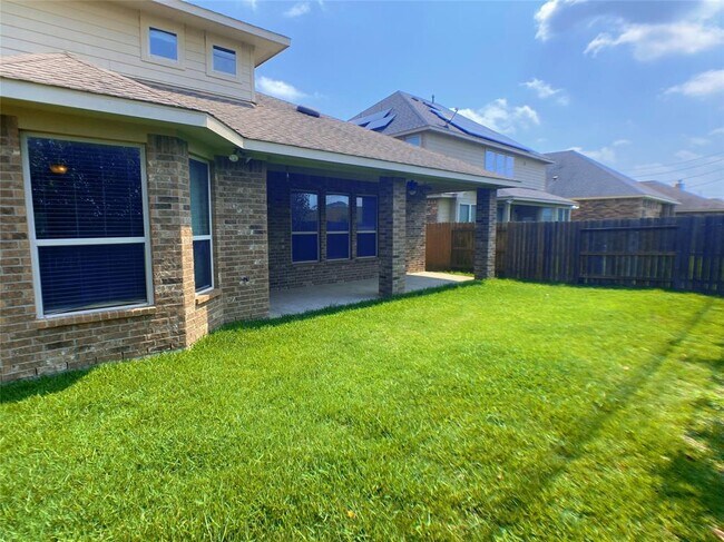 Building Photo - 27519 Gracefield Ln