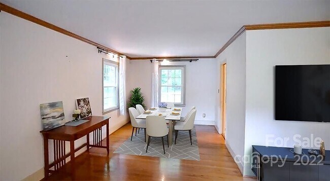 Building Photo - 1024 Timber Lake Dr