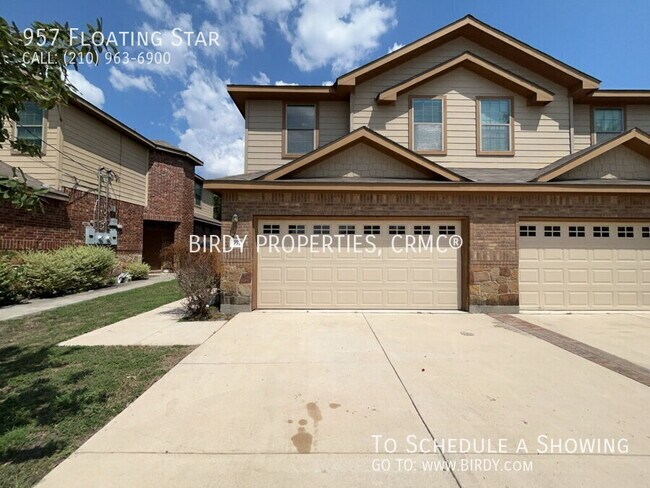 Building Photo - 957 Floating Star