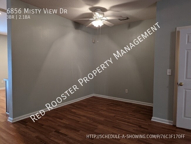 Building Photo - 3 bedroom townhouse, Lakeside community, P...