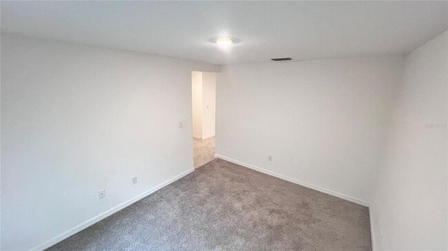 Building Photo - 186 Hurtig Ave NW