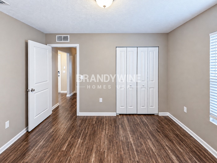 Building Photo - 1843 James Madison Ct