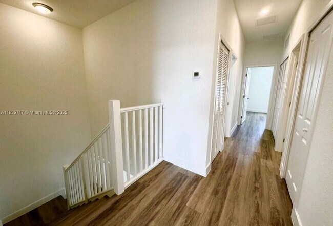 Building Photo - 15728 SW 136 Way