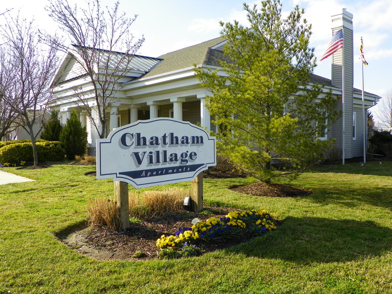 Primary Photo - Chatham Village Apartments