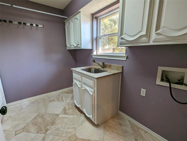 Building Photo - 14769 Bedivere Ct