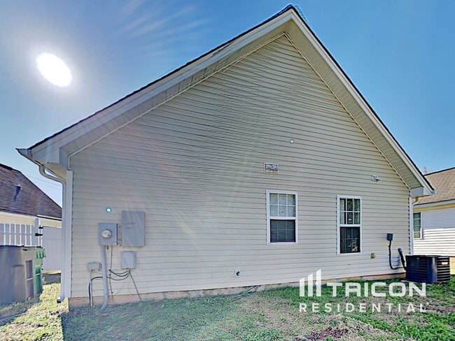 Building Photo - 4010 Tuckers Glen Ln