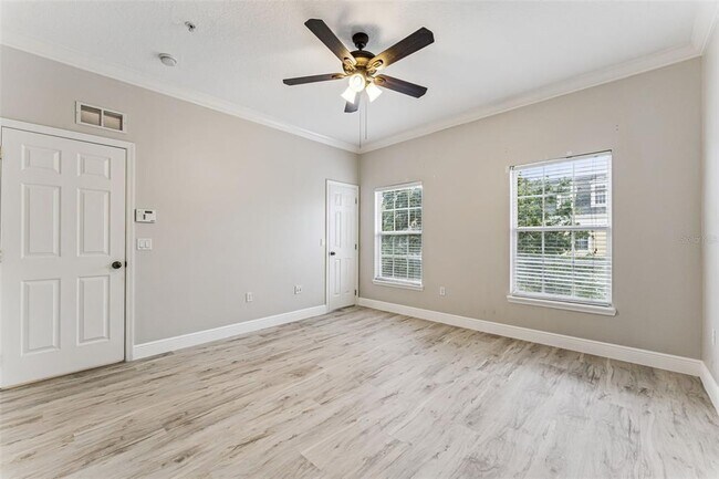 Building Photo - 4571 Virginia Dr