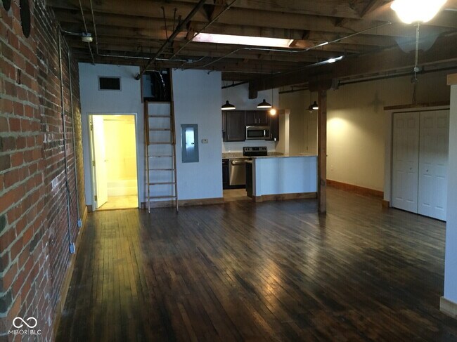 Building Photo - 501 Madison Ave