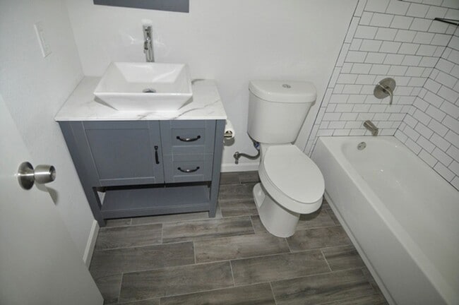 Building Photo - VIEW NOW - COMING SOON - Beautifully remodeled - highly sought-after HEB ISD