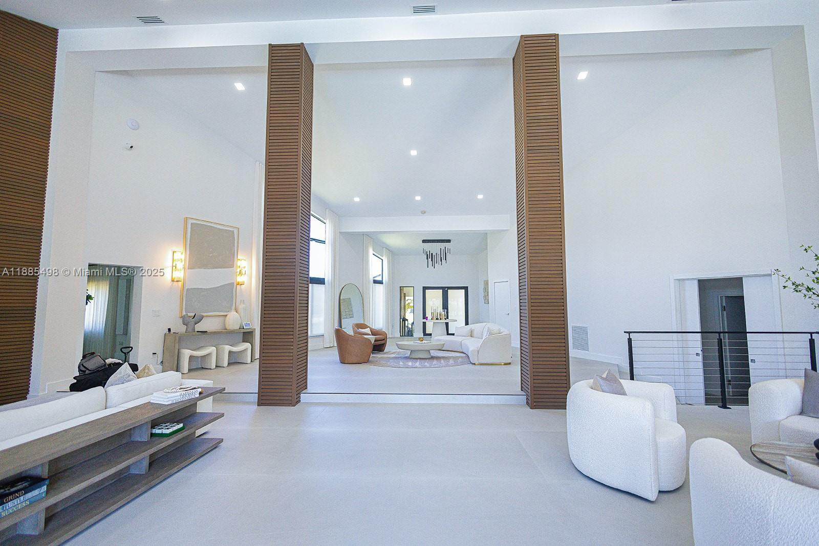 Building Photo - 10506 SW 89th Pl