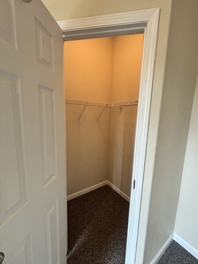 Building Photo - 10389 N Ponderosa Way