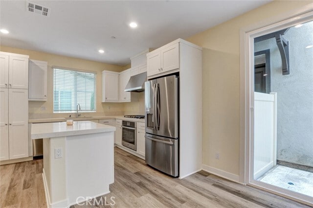Building Photo - 535 Embrook