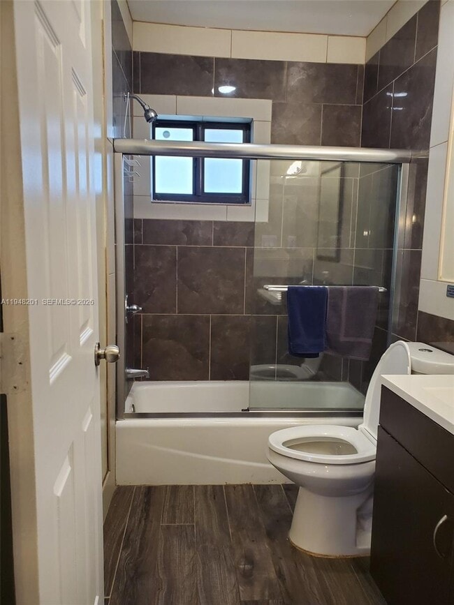 Building Photo - 2015 Funston St