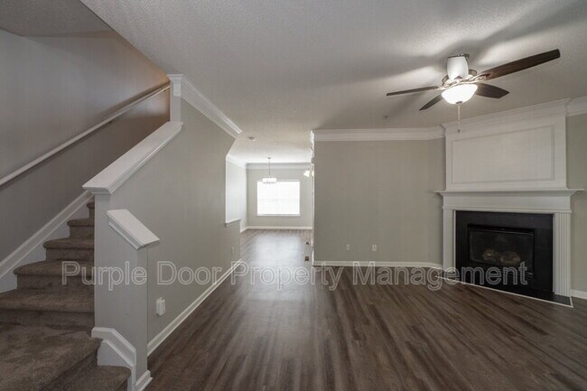 Building Photo - 1214 Charleston Ct