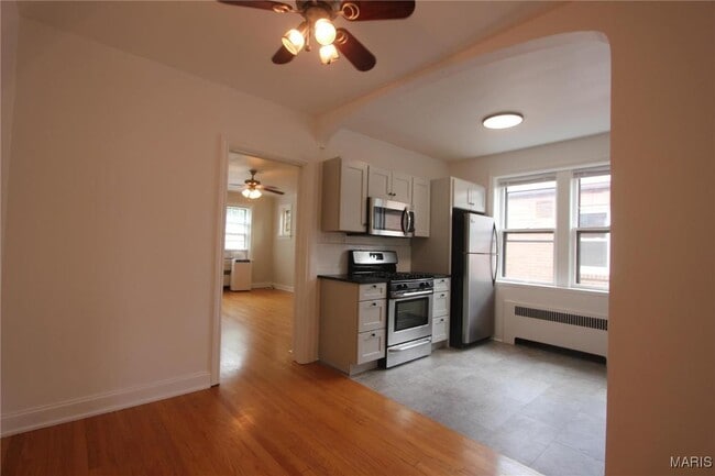 Building Photo - 3963-3965 Fillmore St