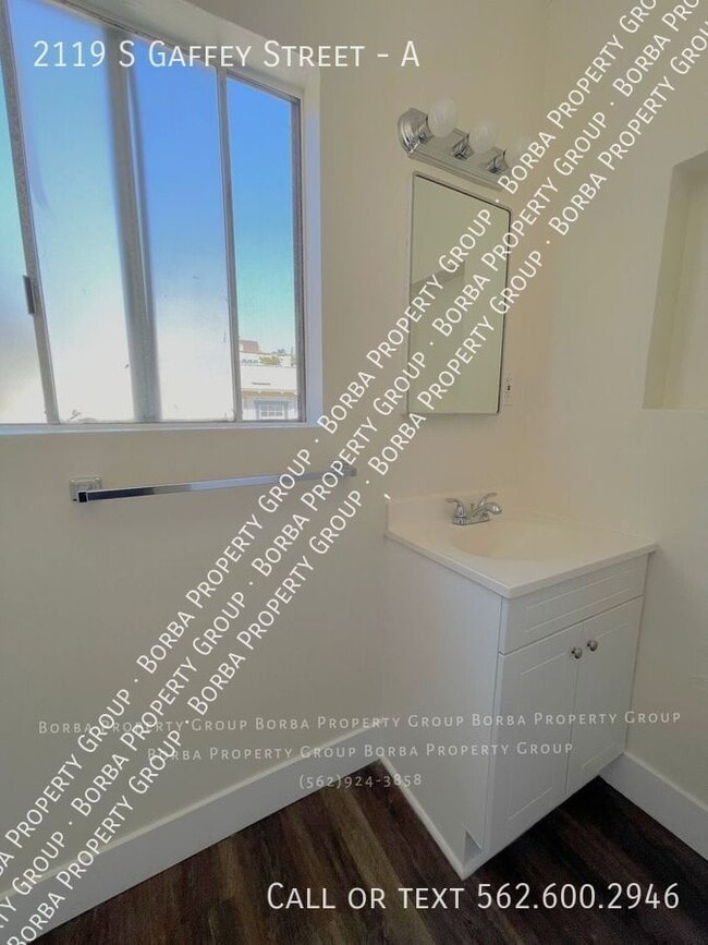 Building Photo - ***MOVE IN SPECIAL $500 OFF FIRST MONTHS R...