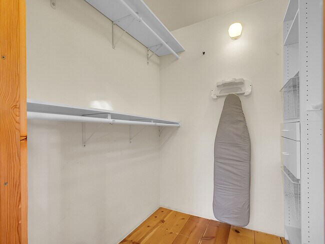 Building Photo - 30100 Fir Dr