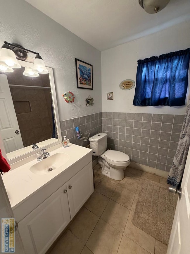 Building Photo - 121 E Madison St