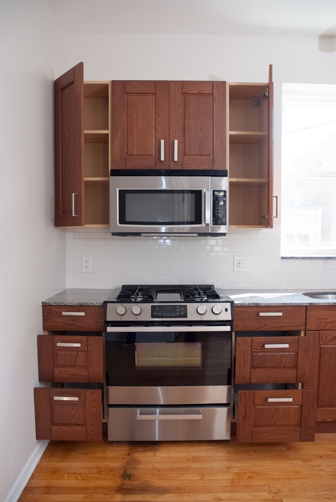 Kitchen Storage 2 - 2017 W Cullom Ave