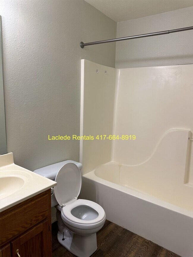 Building Photo - 3 BEDROOM 2.5 BATHROOM TOWNHOUSE FOR RENT