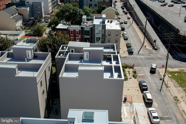 Building Photo - 1407 N 8th St
