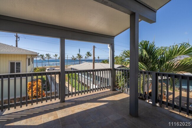 Building Photo - West Side Paradise – Updated 3-Bed, 2-Bath...