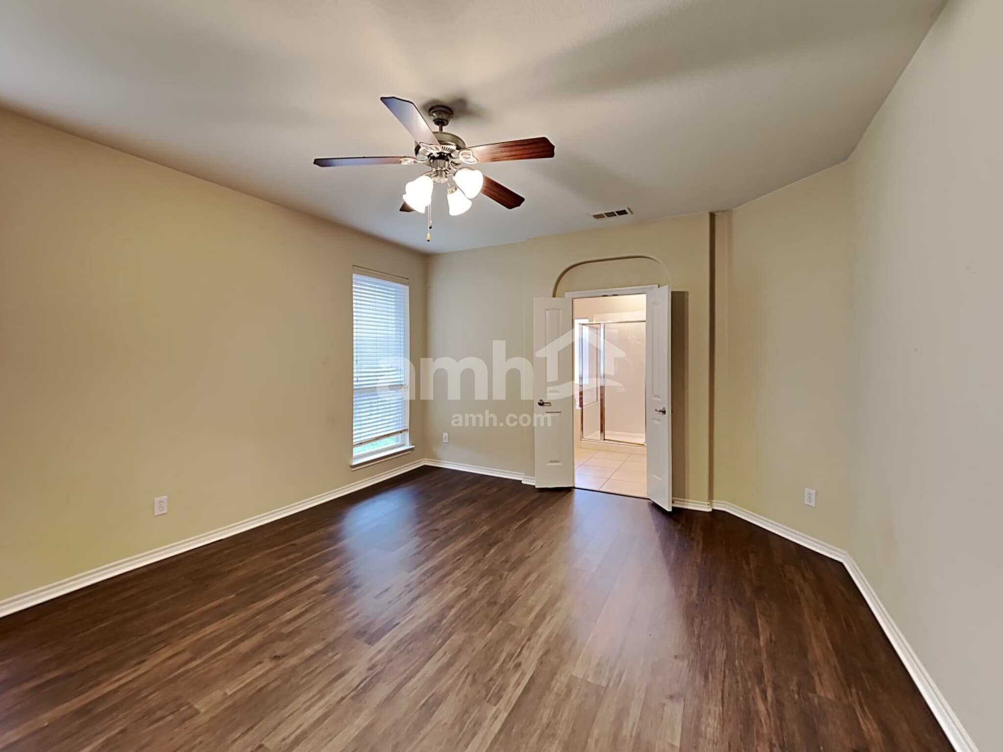 Building Photo - 6136 Kristen Dr