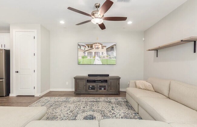 Building Photo - Welcome to your next home at Cooley Station!
