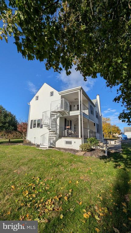 Building Photo - 302 Leidy Rd