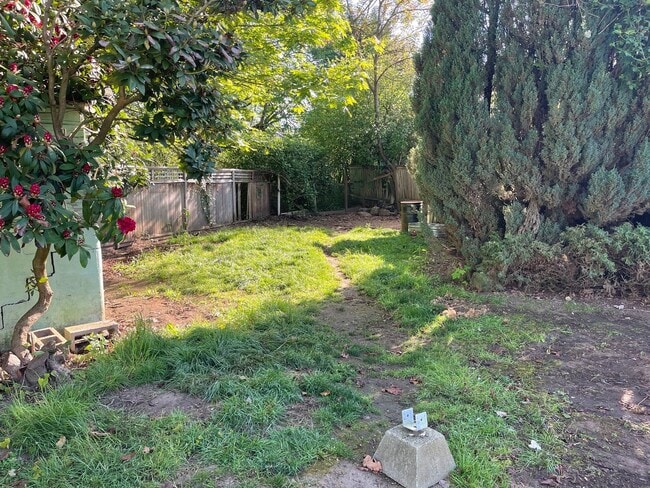 Building Photo - Arlington Home