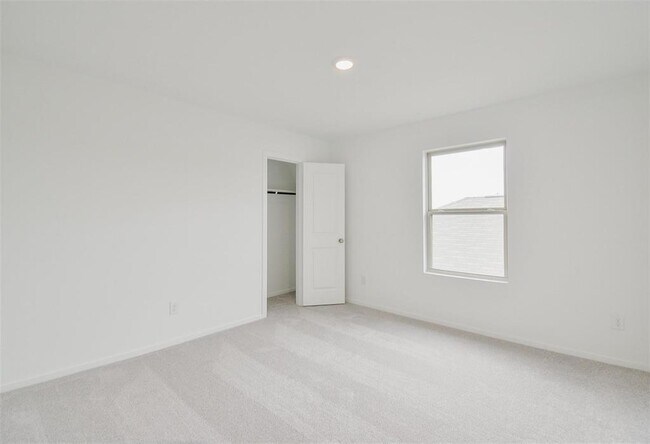 Building Photo - 18566 Cepagatti Dr