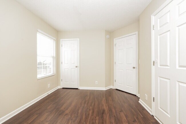 Building Photo - 2722 Apostle Ln