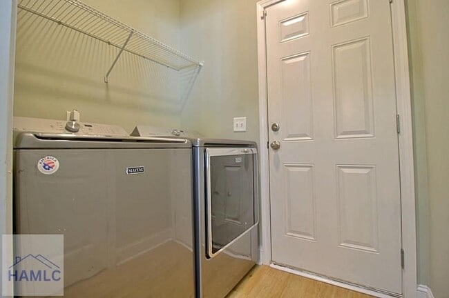 Building Photo - 1208 Cypress Fall Cir